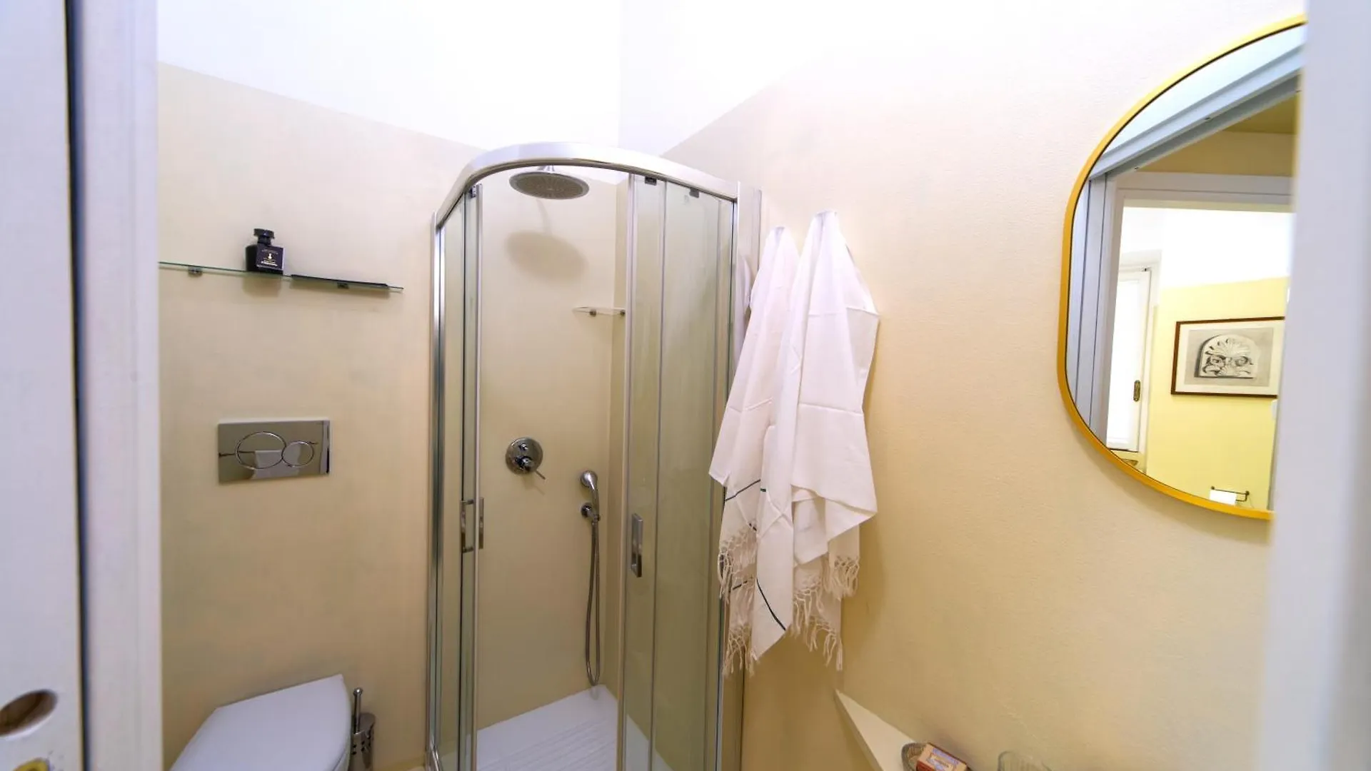 Bernini Stay, Next To Trevi Fountain Rome Apartment