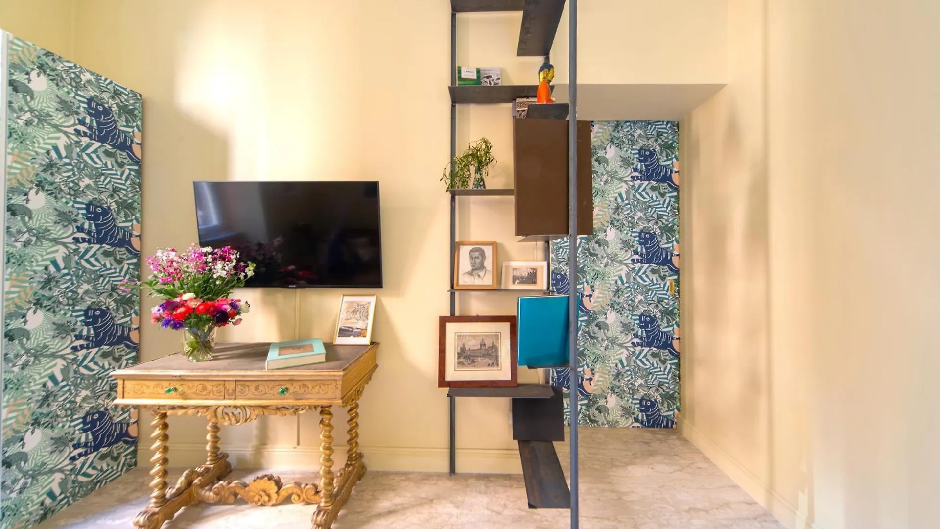 Bernini Stay, Next To Trevi Fountain Rome Apartment