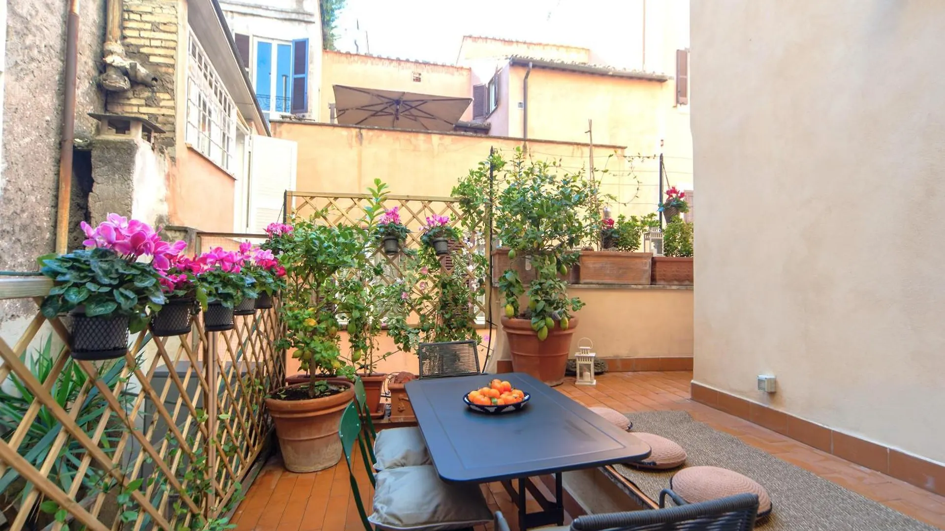 Bernini Stay, Next To Trevi Fountain Rome Apartment